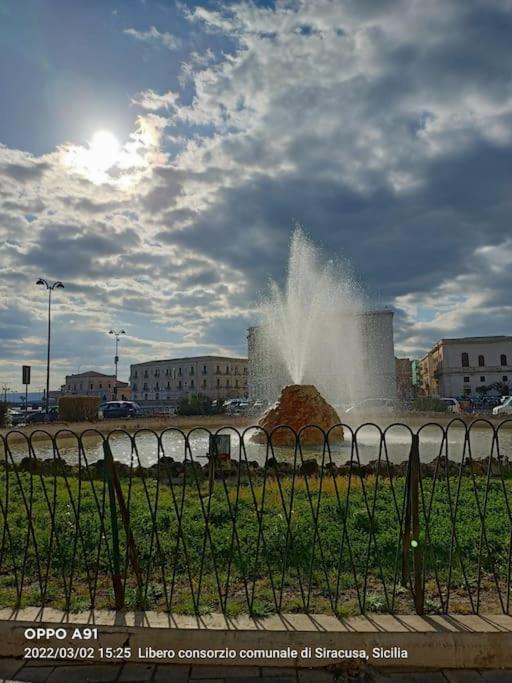 Casarizzi 24 Vacanze Ortigia Syrakuzy Zewnętrze zdjęcie